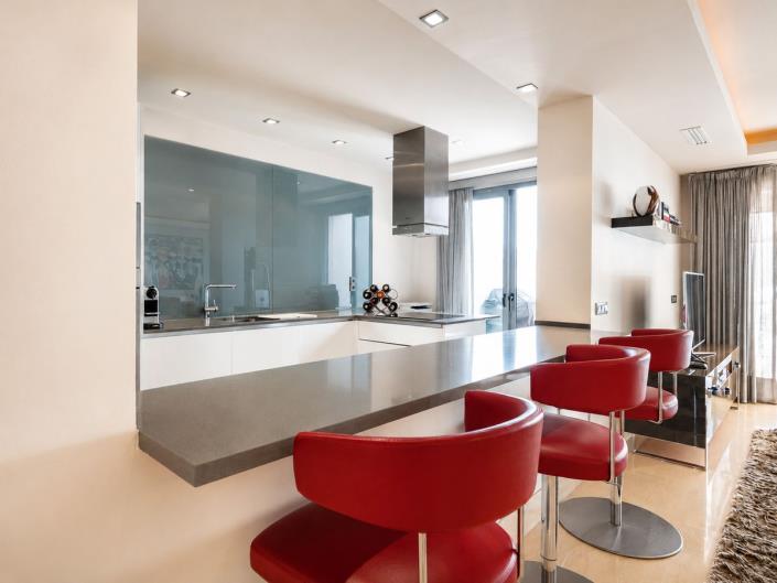 Image No.27-3 Bed Apartment for sale