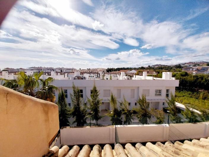 Image No.28-4 Bed Townhouse for sale