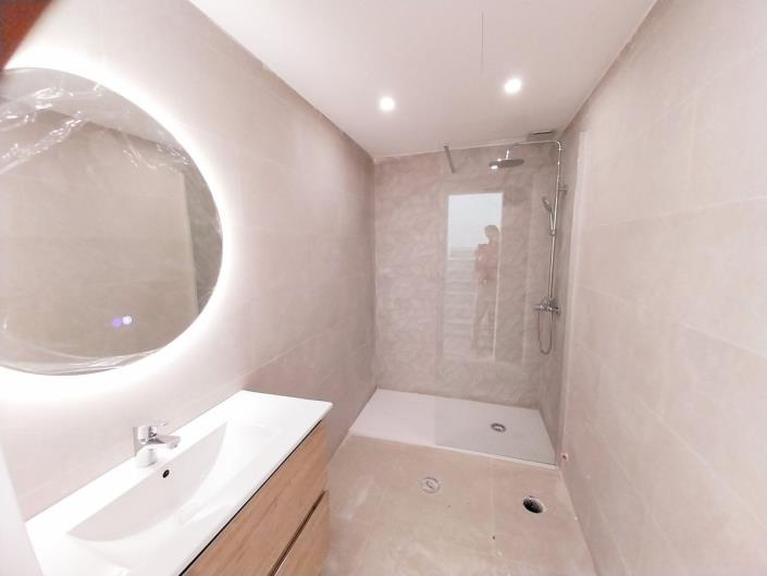 Image No.42-4 Bed Townhouse for sale
