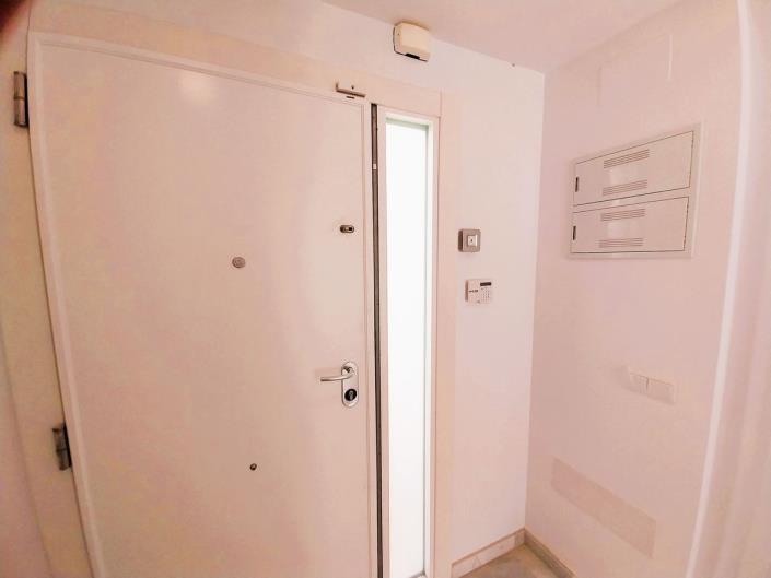 Image No.41-4 Bed Townhouse for sale