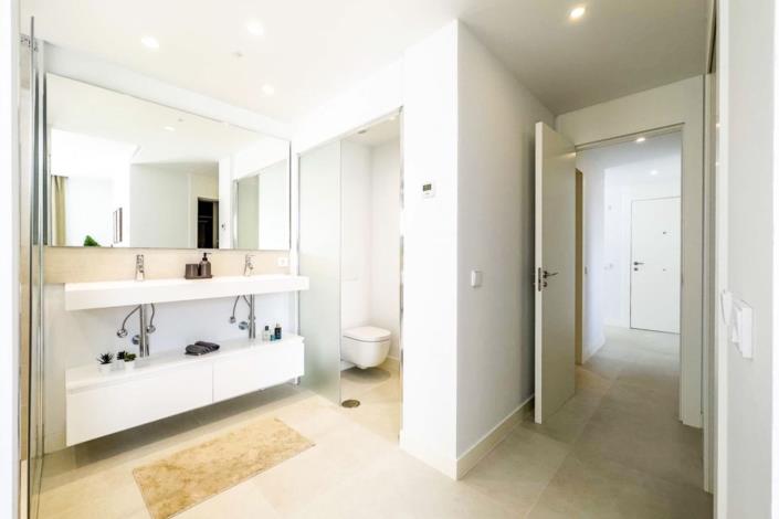 Image No.23-2 Bed Apartment for sale