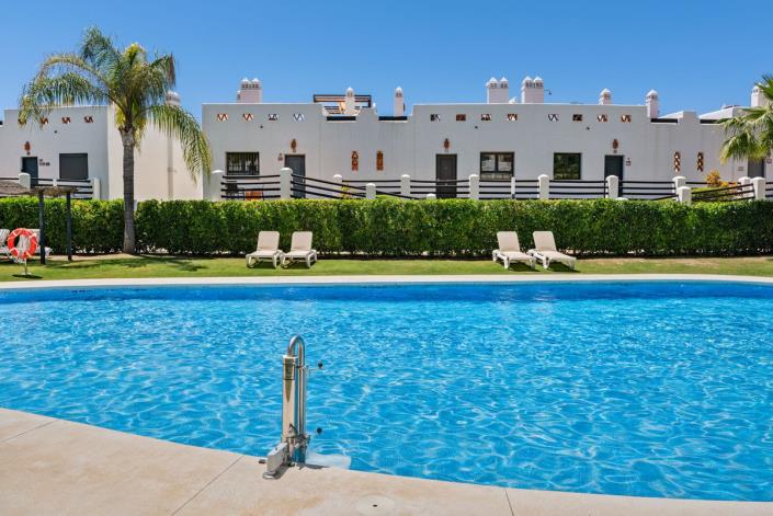 Image No.29-3 Bed Townhouse for sale