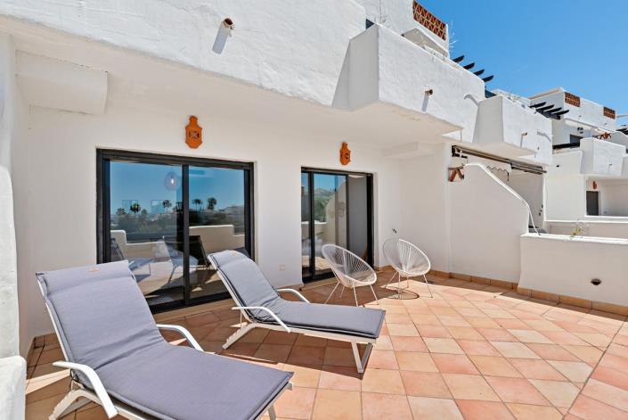 Image No.41-3 Bed Townhouse for sale