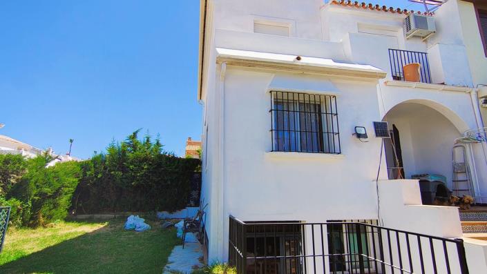 Image No.3-Jumelé de 3 chambres à vendre à Atalaya