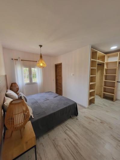 Image No.16-3 Bed Semi-Detached for sale