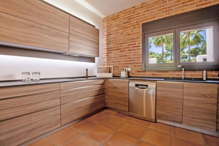 Image No.5-3 Bed Villa / Detached for sale