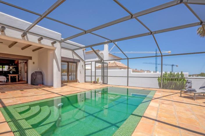 Image No.34-3 Bed Villa / Detached for sale