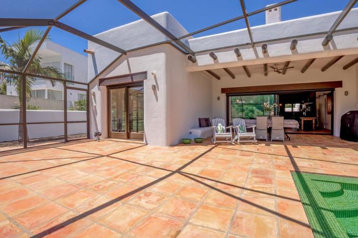 Image No.37-3 Bed Villa / Detached for sale