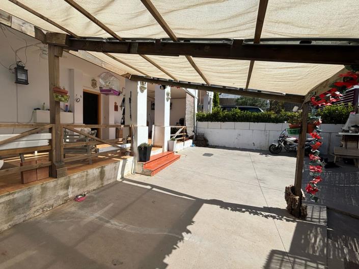 Image No.11-3 Bed Semi-Detached for sale