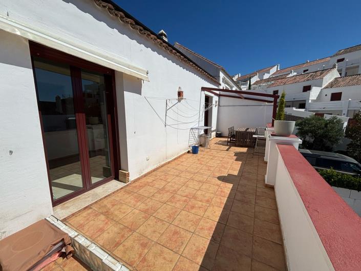 Image No.46-3 Bed Semi-Detached for sale