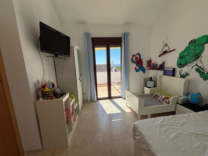 Image No.52-3 Bed Semi-Detached for sale