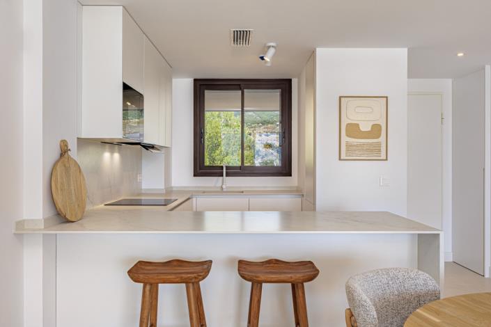 Image No.2-2 Bed Apartment for sale