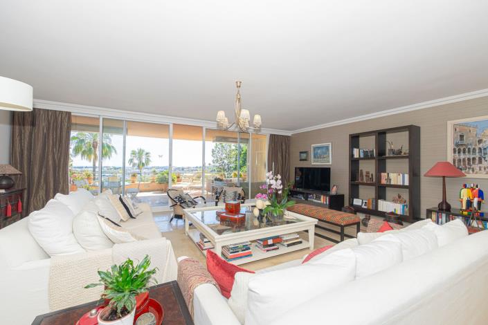Image No.2-3 Bed Apartment for sale