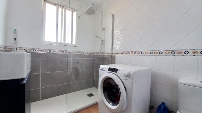 Image No.13-2 Bed Apartment for sale