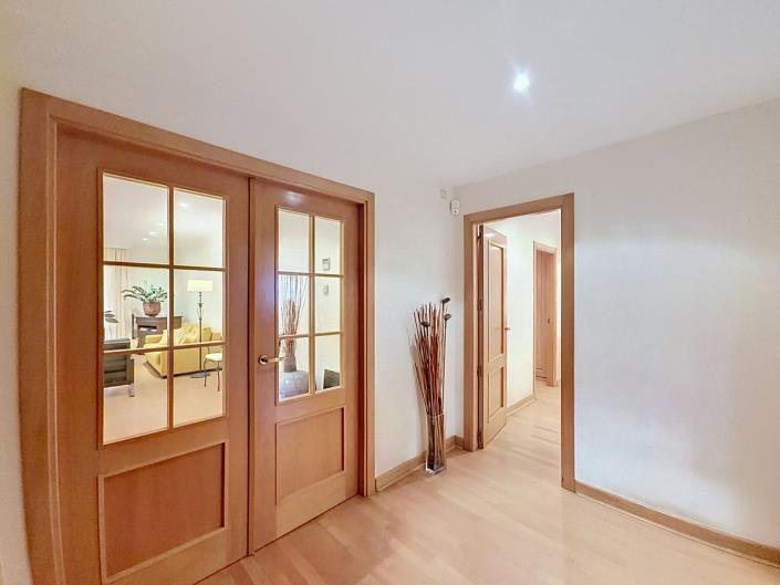 Image No.7-4 Bed Apartment for sale
