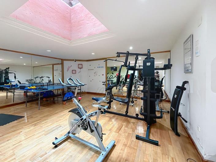 Image No.48-4 Bed Apartment for sale