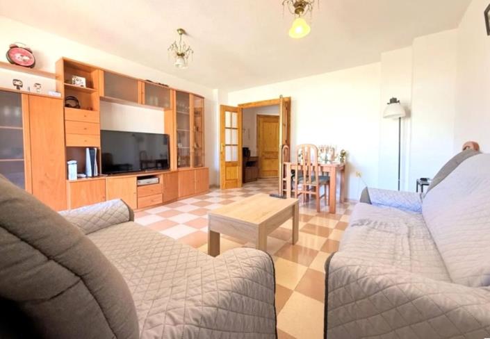 Image No.10-4 Bed Apartment for sale