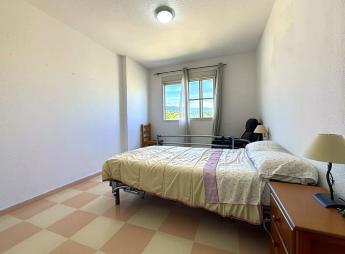 Image No.11-4 Bed Apartment for sale