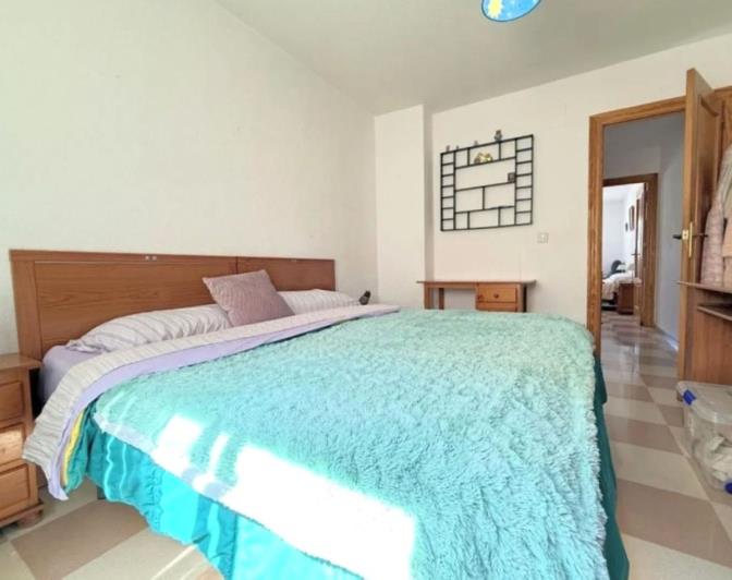 Image No.13-4 Bed Apartment for sale