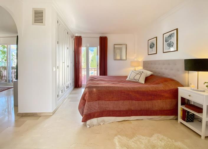 Image No.20-1 Bed Penthouse for sale