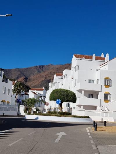 Image No.24-Appartement de 2 chambres à vendre à Estepona