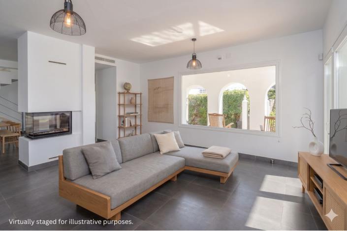 Image No.6-3 Bed Villa / Detached for sale