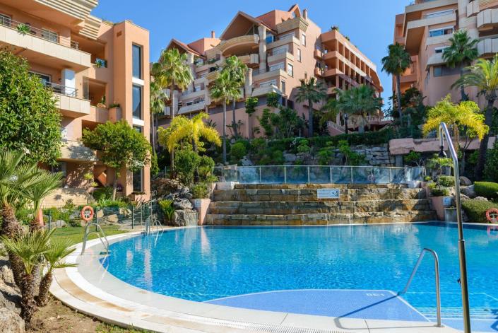 Image No.30-3 Bed Apartment for sale