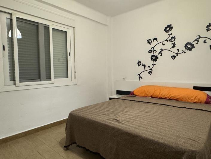 Image No.14-3 Bed Apartment for sale
