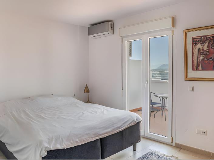 Image No.23-3 Bed Penthouse for sale