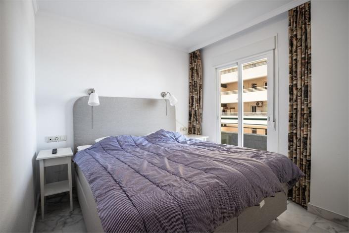 Image No.12-4 Bed Apartment for sale