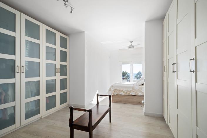 Image No.9-3 Bed Villa for sale