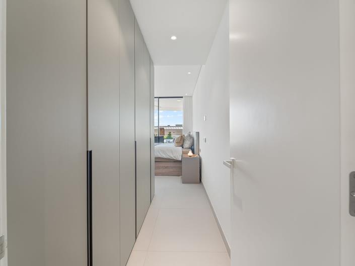Image No.21-2 Bed Apartment for sale