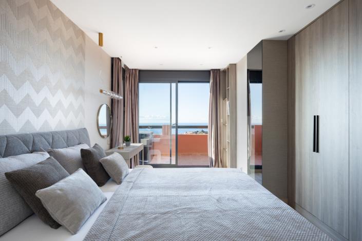 Image No.21-3 Bed Apartment for sale
