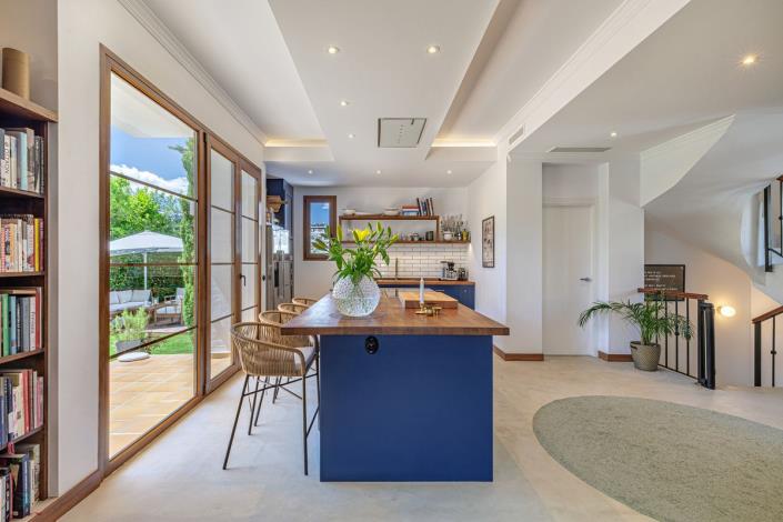 Image No.5-4 Bed Villa / Detached for sale