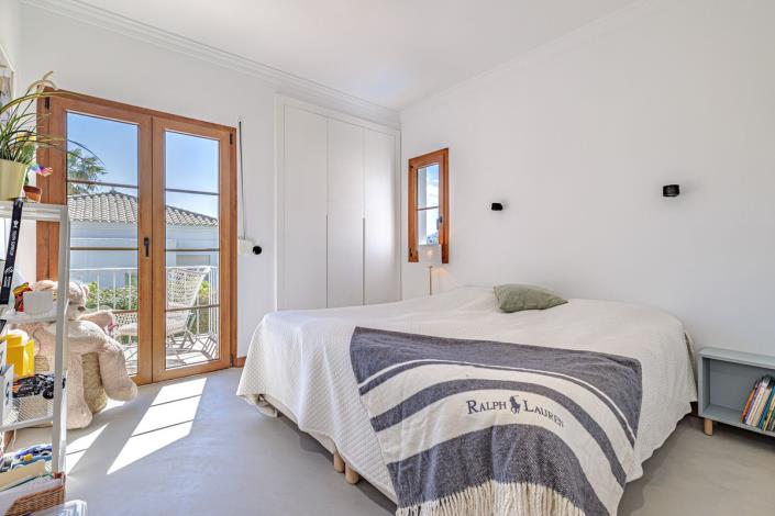 Image No.31-4 Bed Villa / Detached for sale