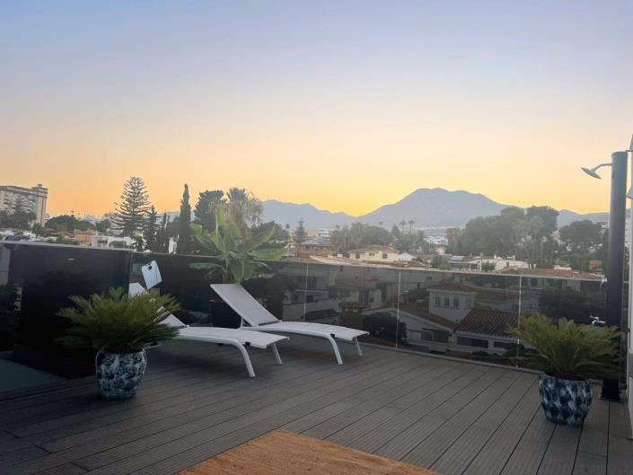 Image No.3-5 Bed Villa for sale