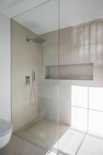 Image No.17-4 Bed Villa / Detached for sale