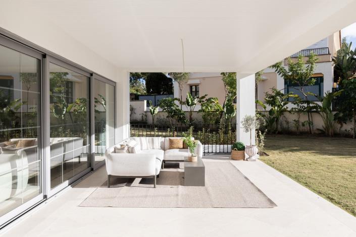 Image No.35-4 Bed Villa / Detached for sale