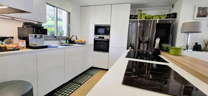 Image No.10-3 Bed Semi-Detached for sale