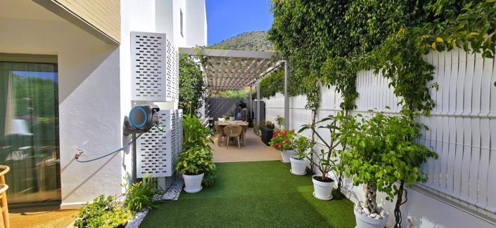 Image No.16-3 Bed Semi-Detached for sale
