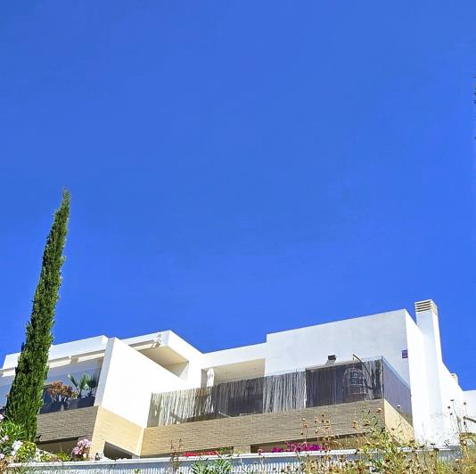 Image No.26-3 Bed Semi-Detached for sale