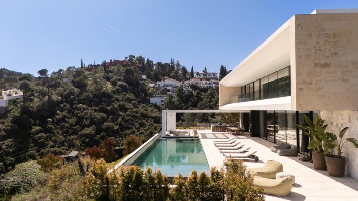 Image No.43-7 Bed Villa for sale