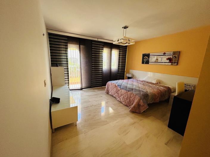 Image No.20-Appartement de 2 chambres à vendre à Elviria