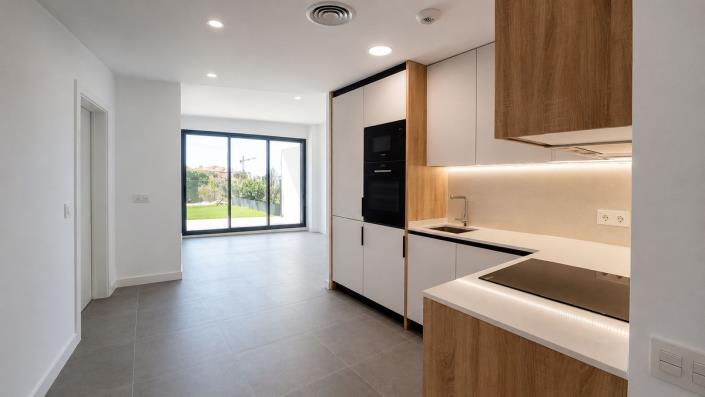 Image No.3-2 Bed Apartment for sale