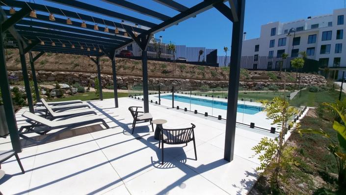 Image No.18-2 Bed Apartment for sale