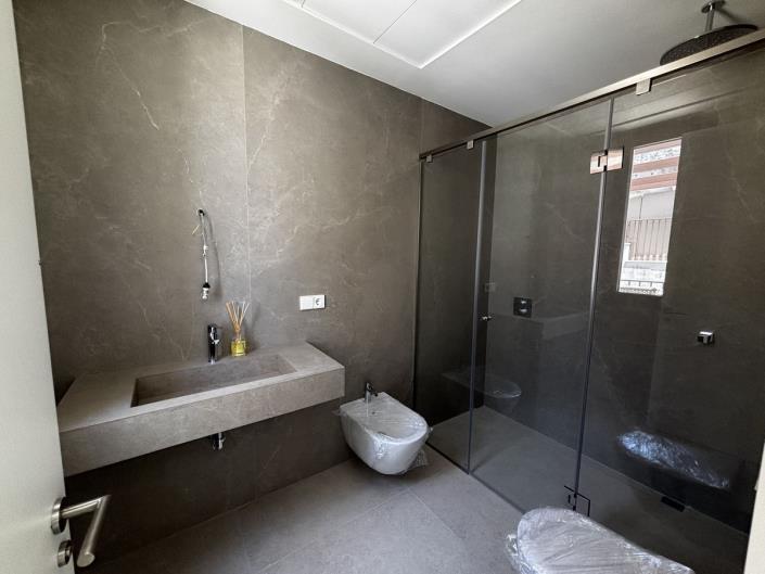 Image No.5-4 Bed Villa for sale
