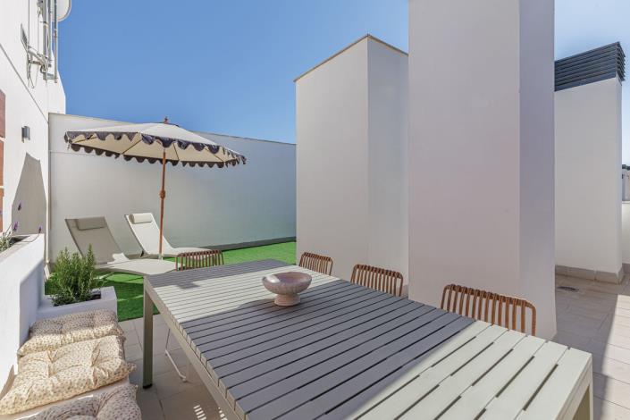 Image No.7-2 Bed Duplex for sale