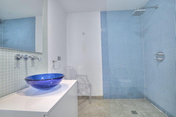 Image No.16-4 Bed Villa for sale