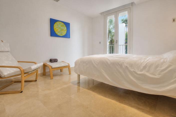 Image No.24-4 Bed Villa for sale