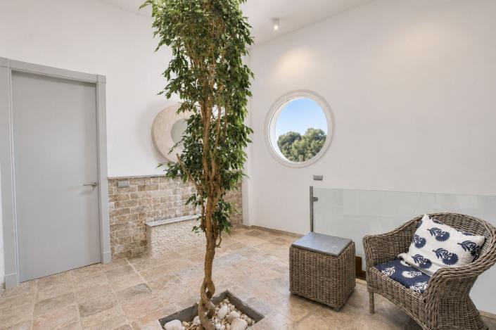 Image No.37-4 Bed Villa for sale